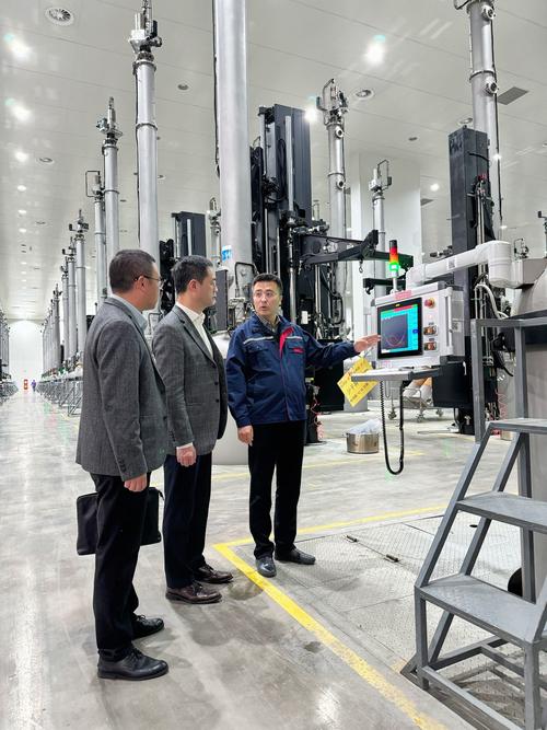兴业银行逾期4000，工作人员会进行实地探访吗？